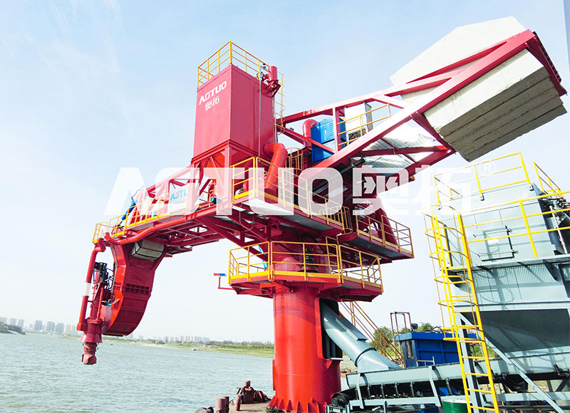 Déchargeur de navires multi-matériaux fixe et respectueux de l'environnement du port de distribution de Wuhan